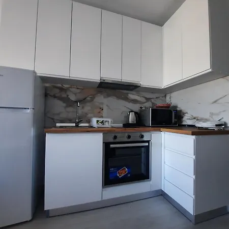 Apartment 37 Golem (Tirana)