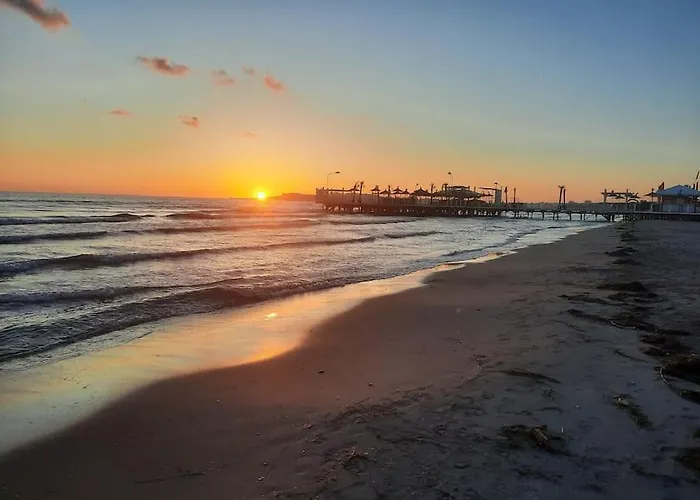 37 Apartment Golem (Tirana)